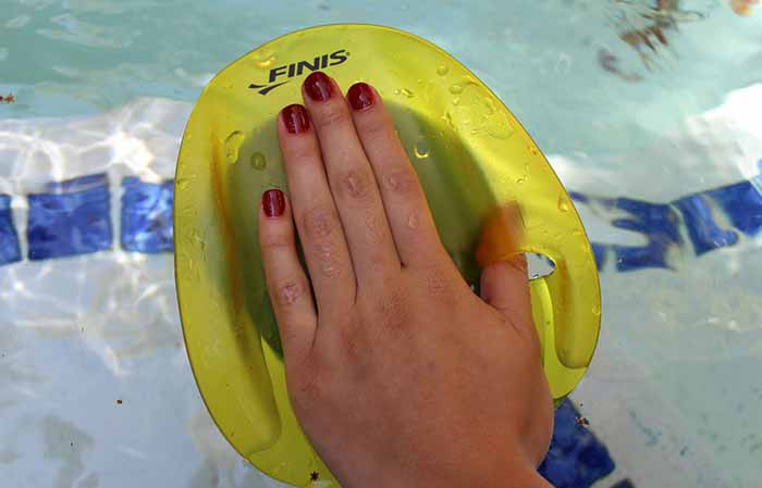 finis hand paddles for swimming